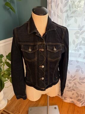 L.L. Bean Signature Dark Wash Denim Jacket Size 2